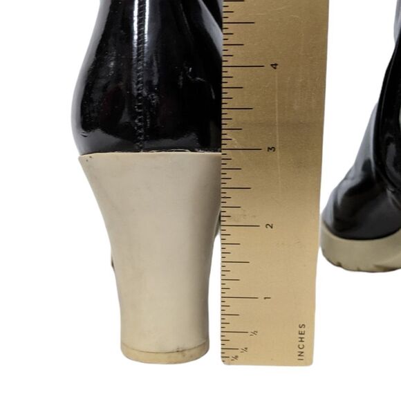 BANANA REPUBLIC Patent Faux Leather Colorblock Boots 7 - Picture 10 of 11